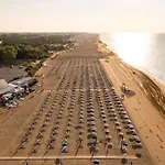 Near The Sea-beahost Bibione